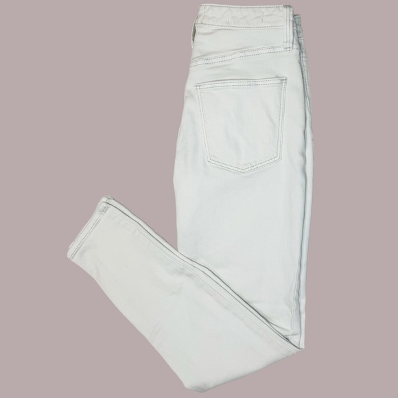 White Denim High Rise Skinny Jeans By Universal Threads - Picture 4 of 6